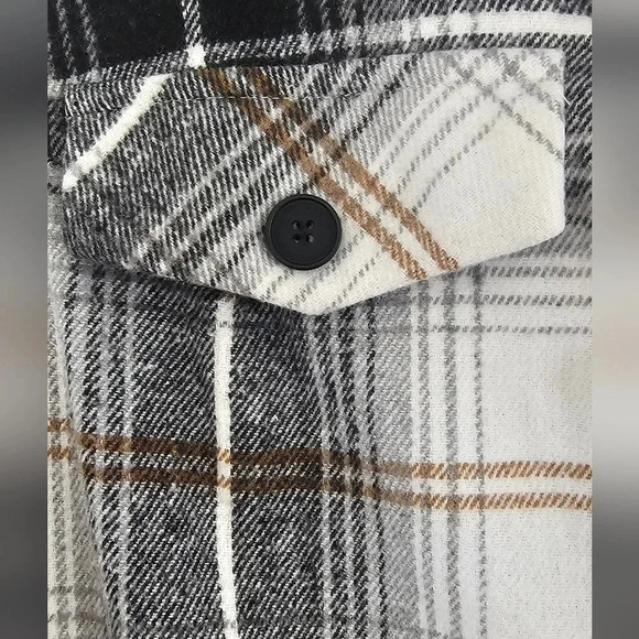 SHEIN Plaid Button Up VEST - Picture 8 of 10